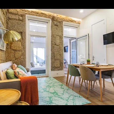 Διαμέρισμα Stunning Studio W/ Patio & Ac By Lovelystay Πόρτο