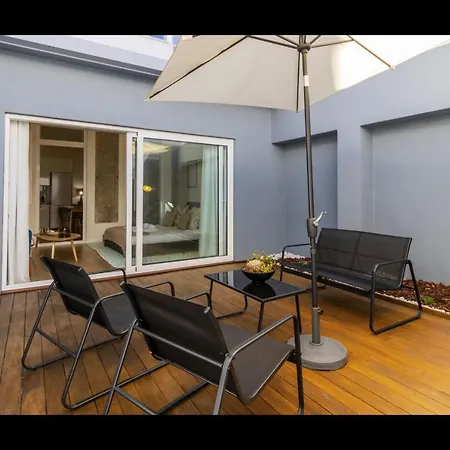 Apartment Stunning Studio W/ Patio & Ac By Lovelystay