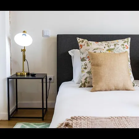 Stunning Studio W/ Patio & Ac By Lovelystay Apartment